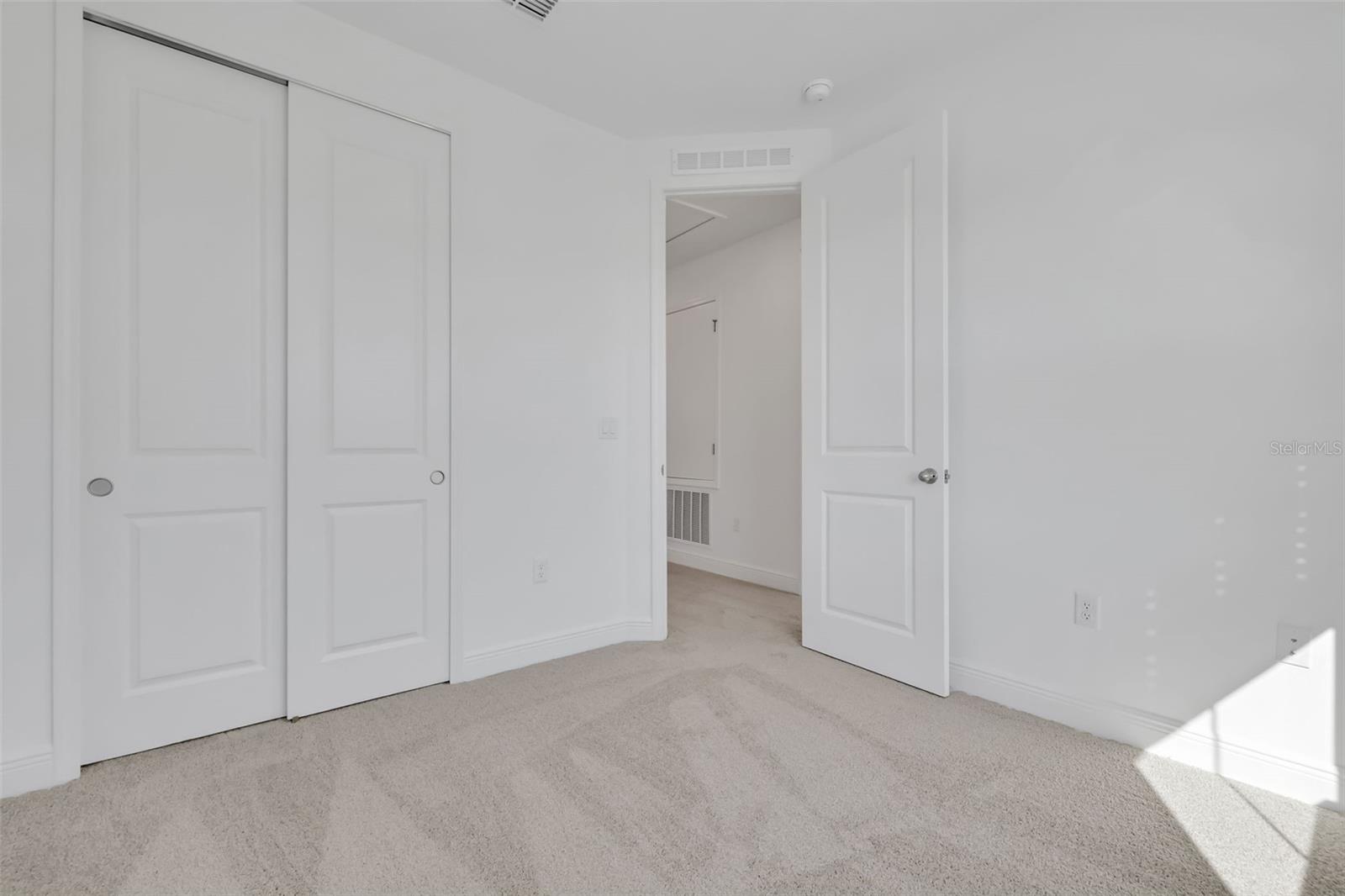 Image 15 of 36 For 2904 Voyager Avenue