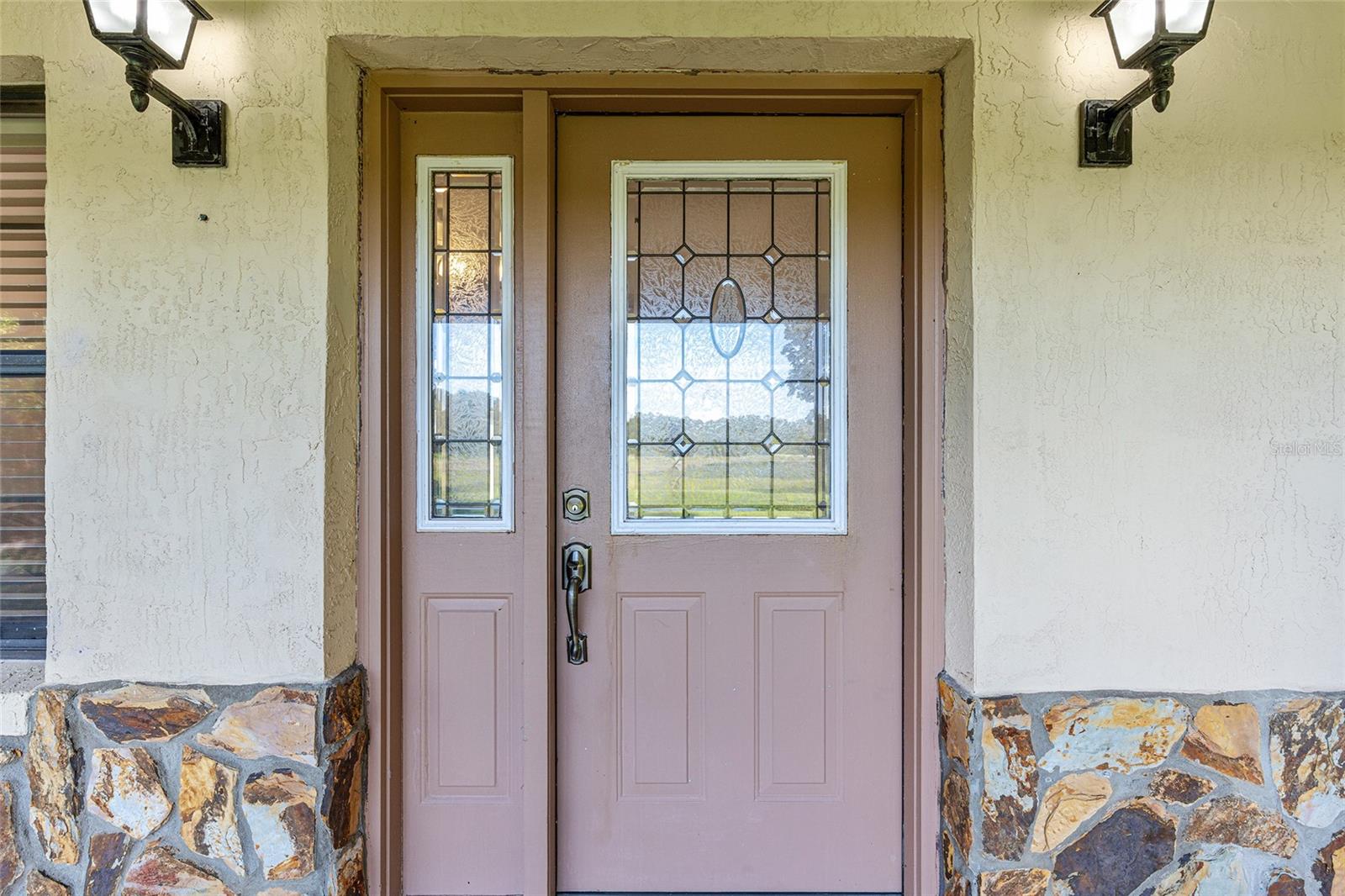 Image 19 of 66 For 15992 156th Place Road