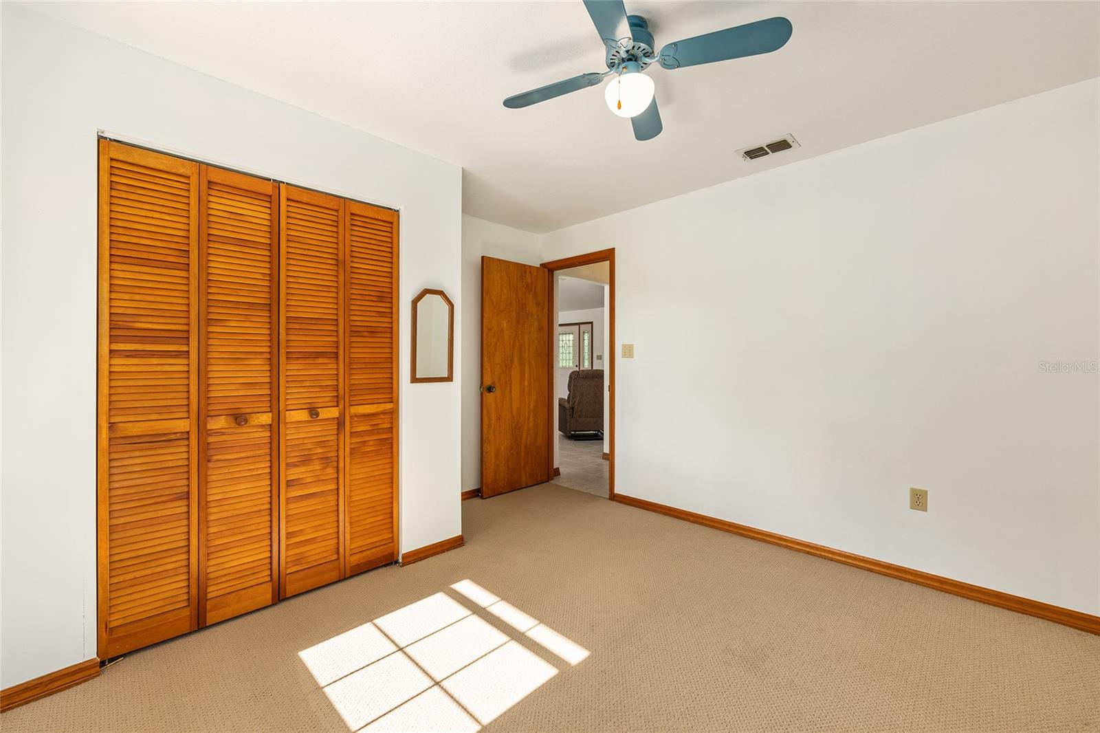 Image 27 of 66 For 15992 156th Place Road