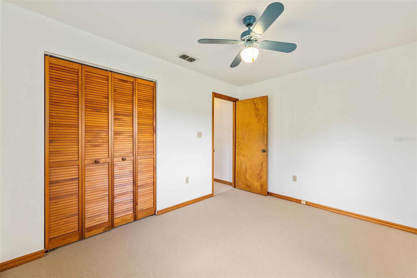 Image 30 of 66 For 15992 156th Place Road