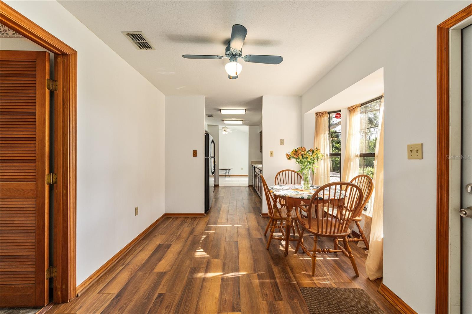Image 39 of 66 For 15992 156th Place Road