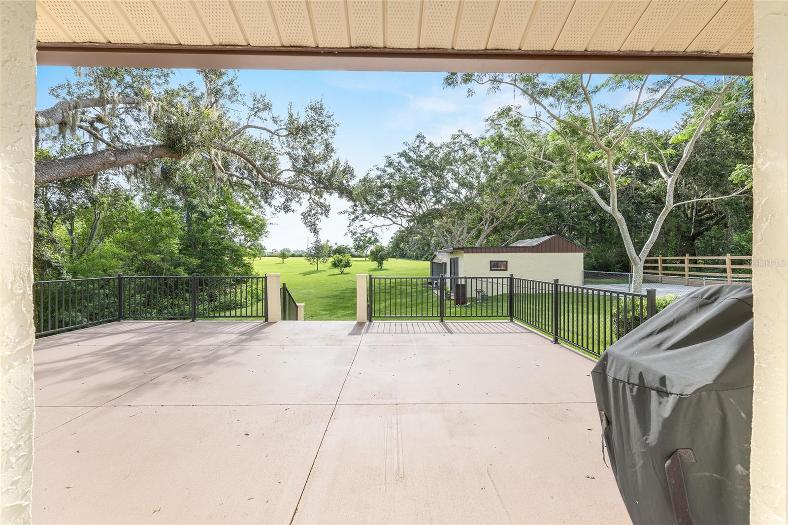 Image 50 of 66 For 15992 156th Place Road