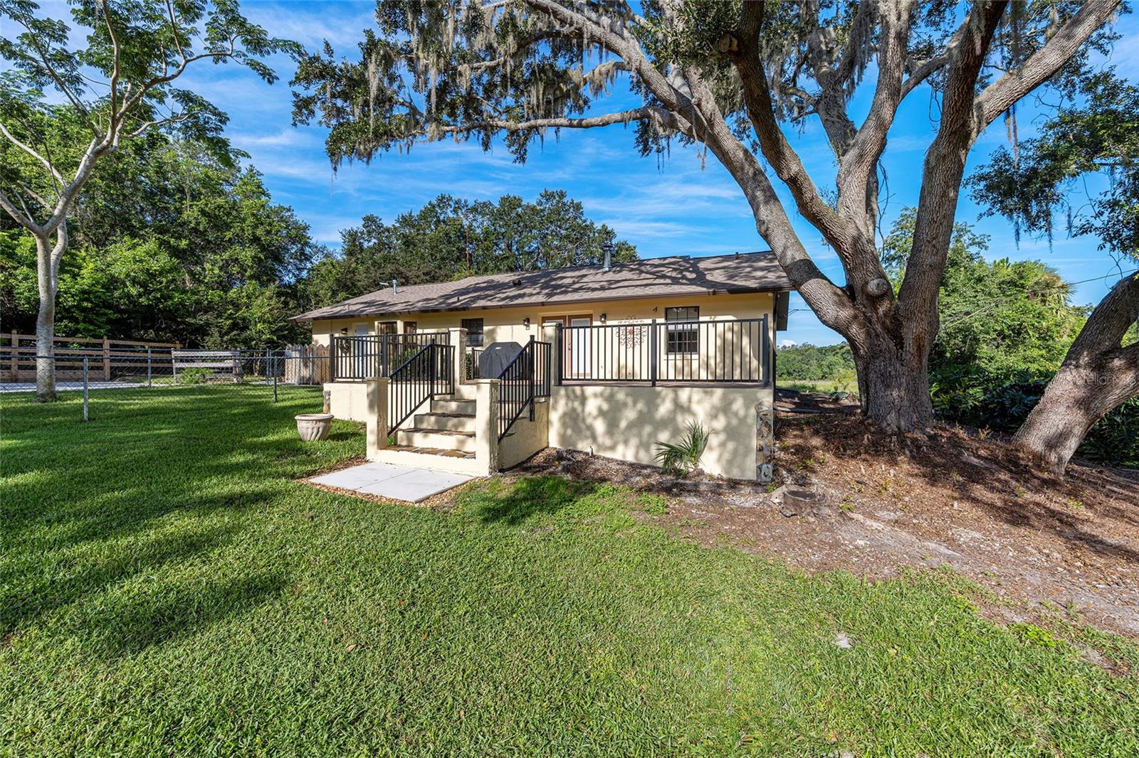 Image 55 of 66 For 15992 156th Place Road