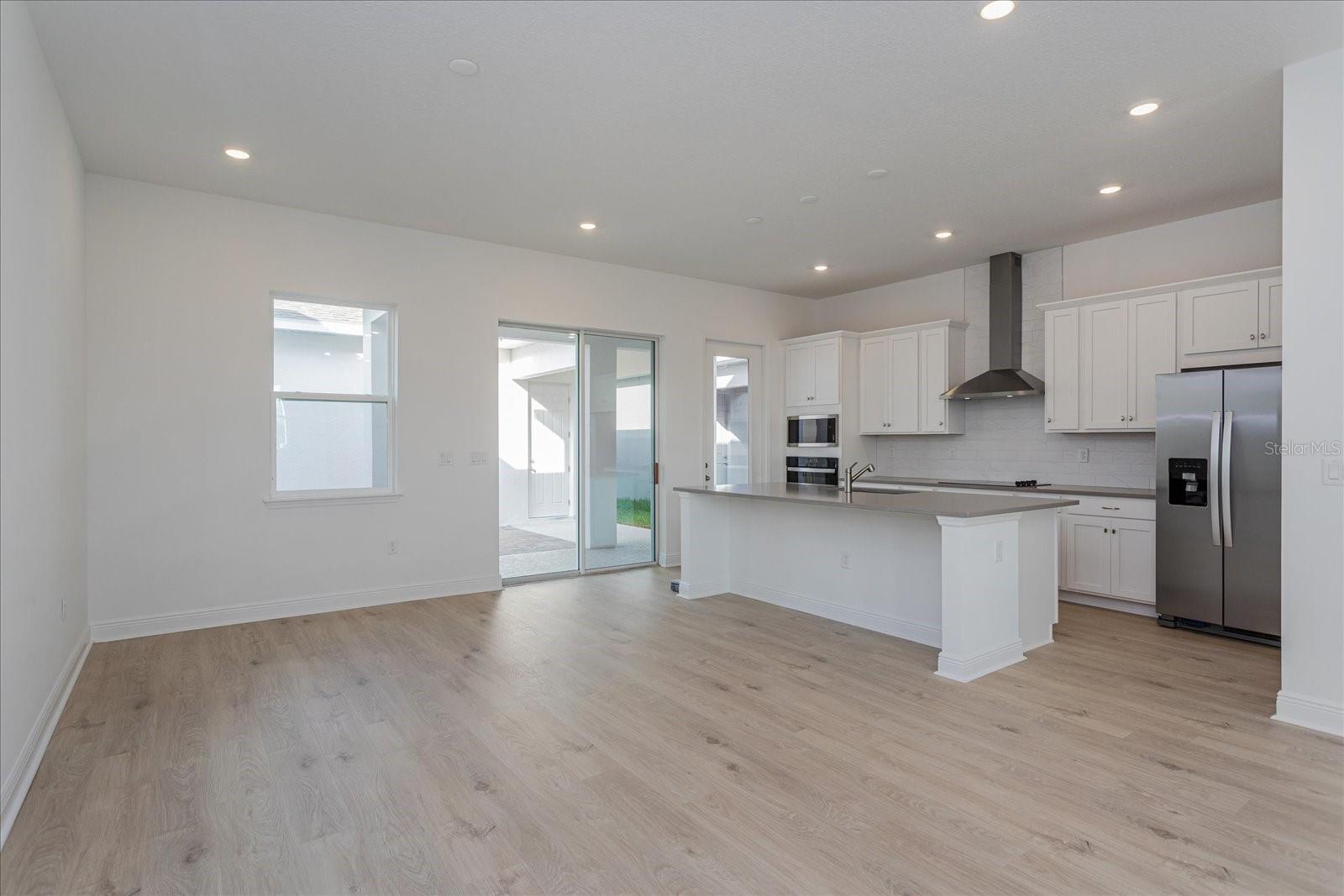 Image 9 of 25 For 13187 Calming Breeze Way