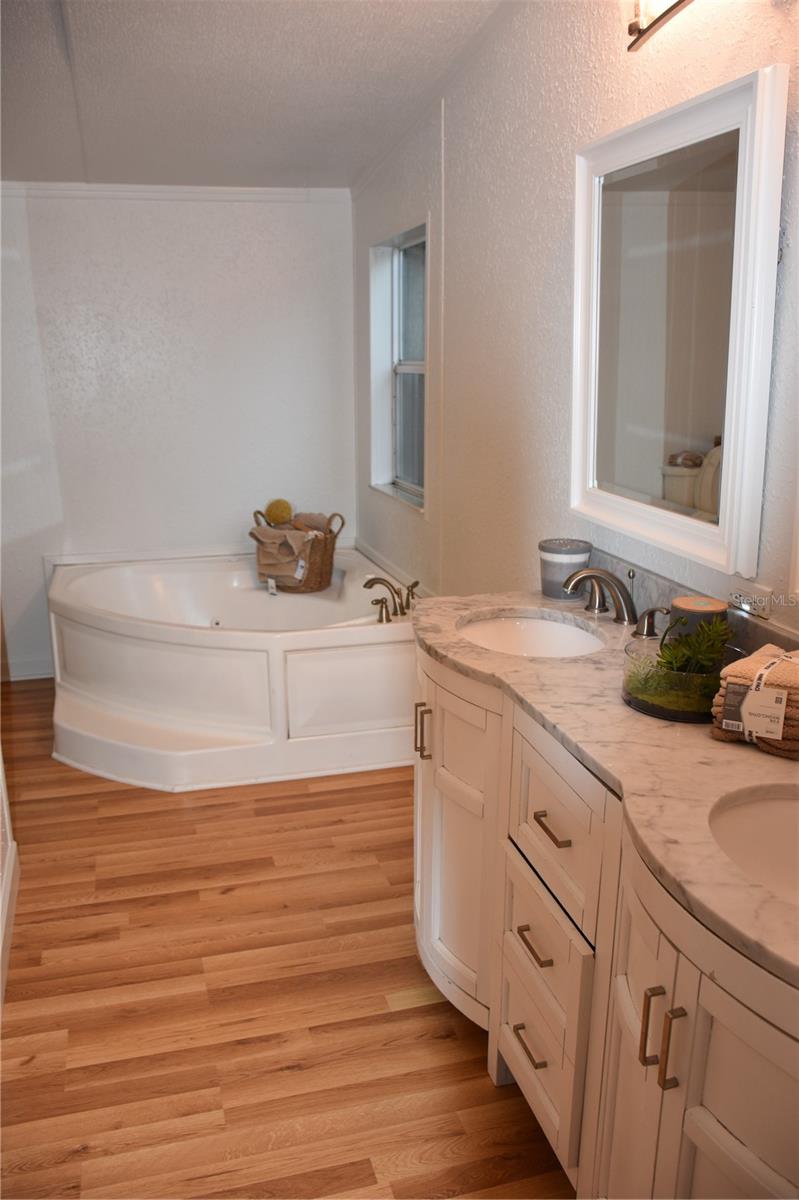 Image 22 of 46 For 22524 Orange Blossom Lane