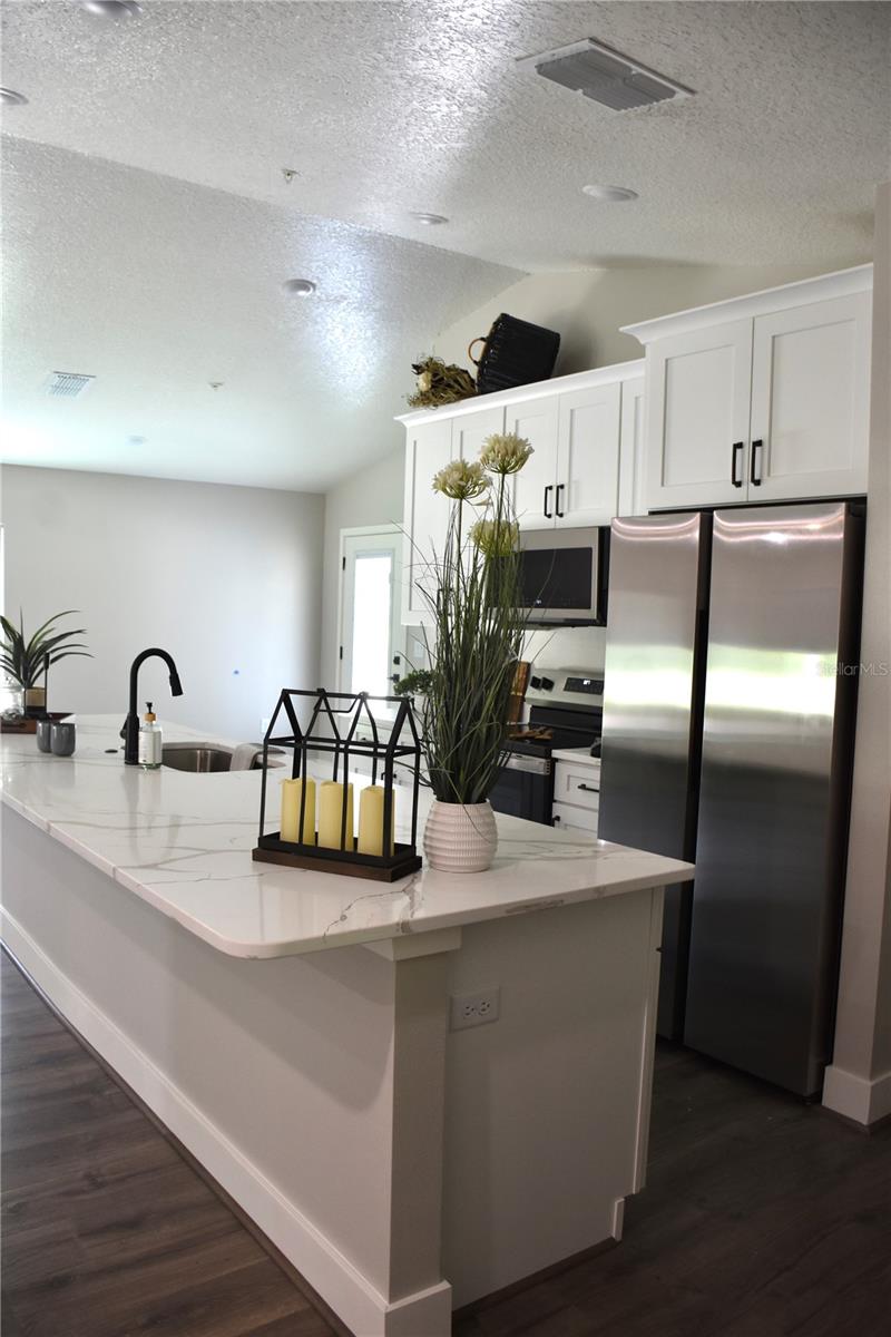 Image 10 of 35 For 2761 Sunrise Boulevard