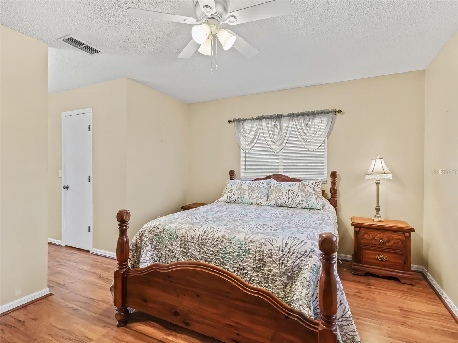 Image 22 of 44 For 9885 177th Lane
