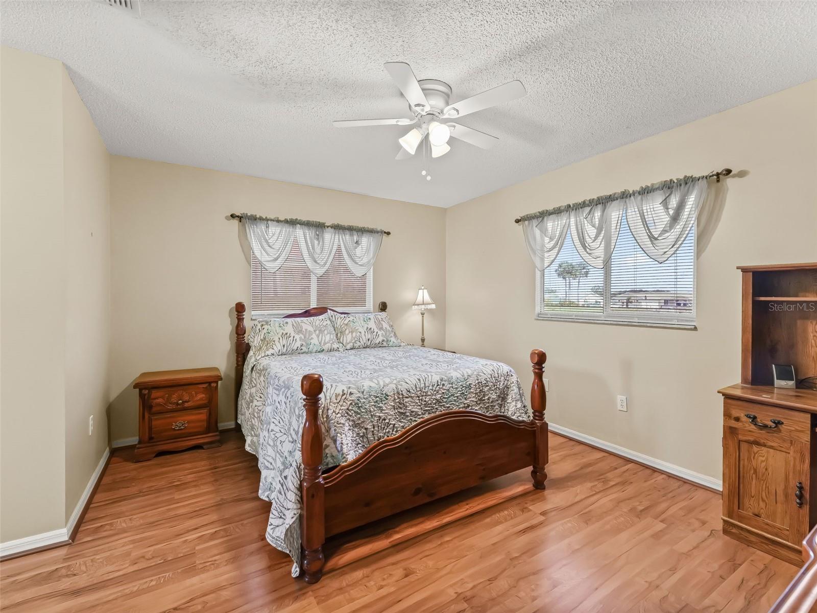 Image 6 of 44 For 9885 177th Lane