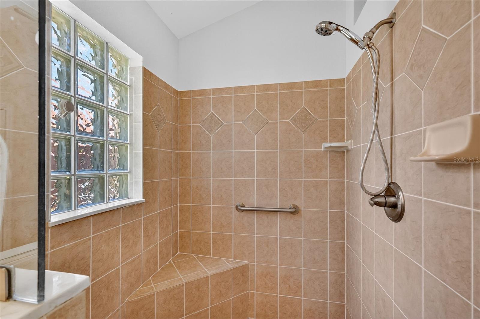 Image 19 of 40 For 1178 Bethune Way