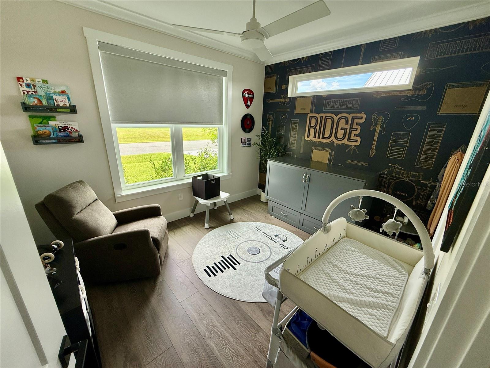 Image 11 of 38 For 12030 Lakeshore Way