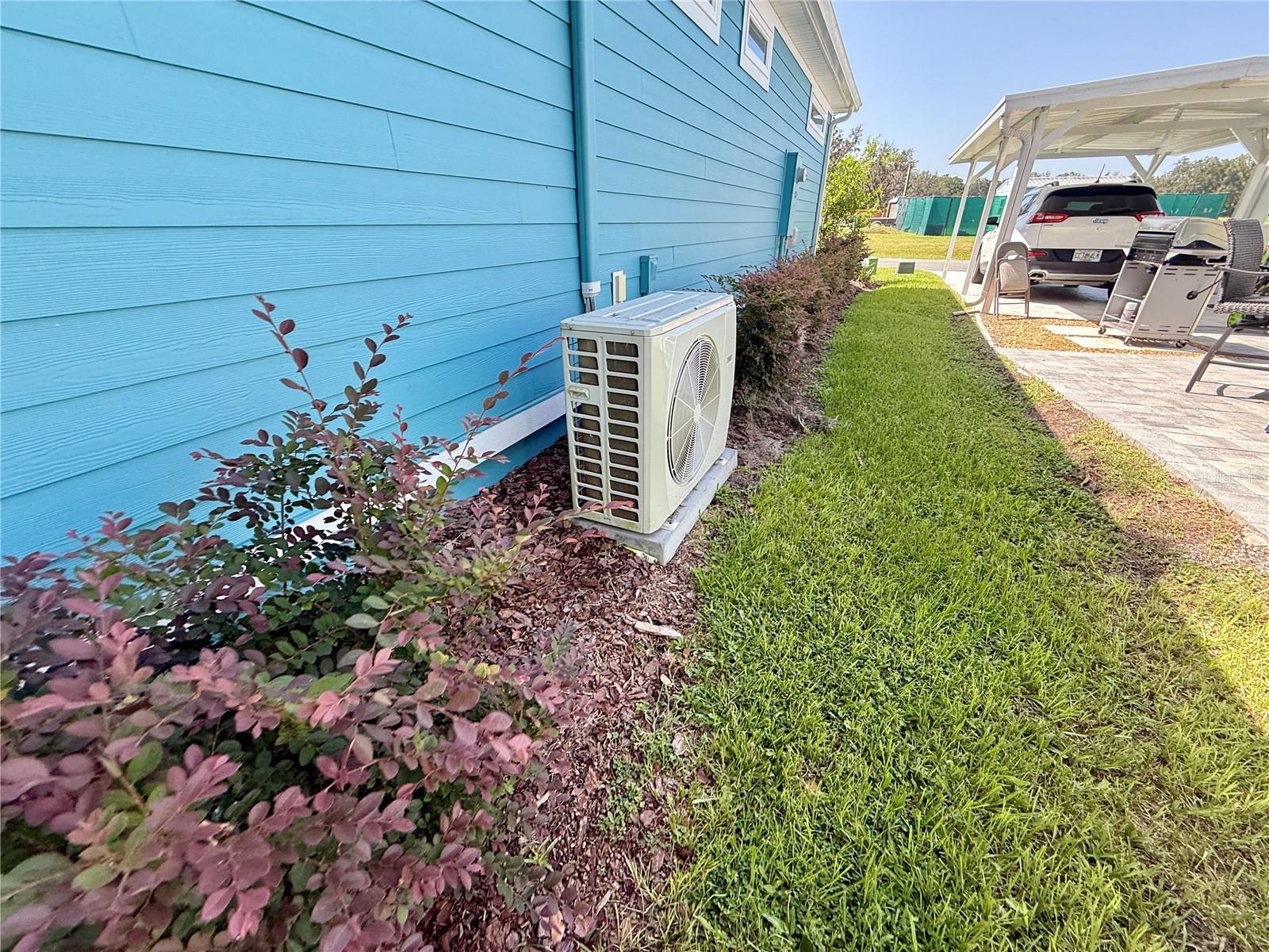 Image 16 of 38 For 12030 Lakeshore Way