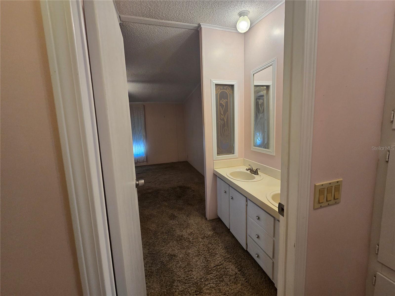 Image 13 of 46 For 115 Washington Avenue