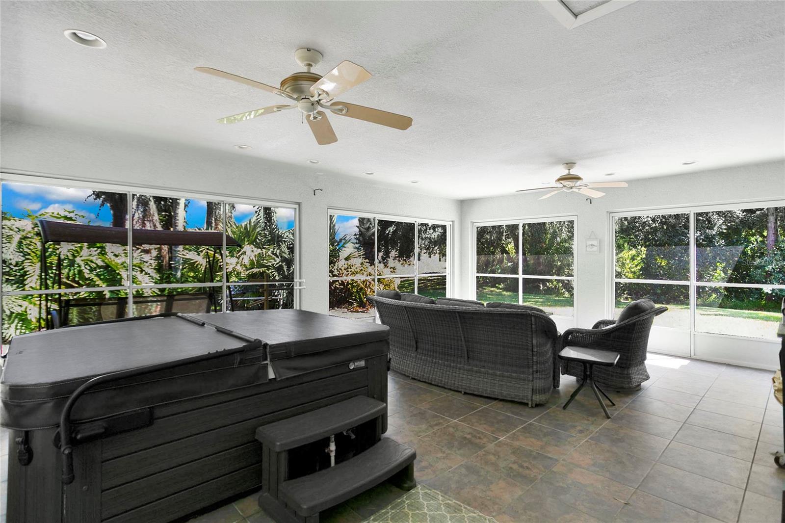 Image 23 of 36 For 16721 Culloden Court
