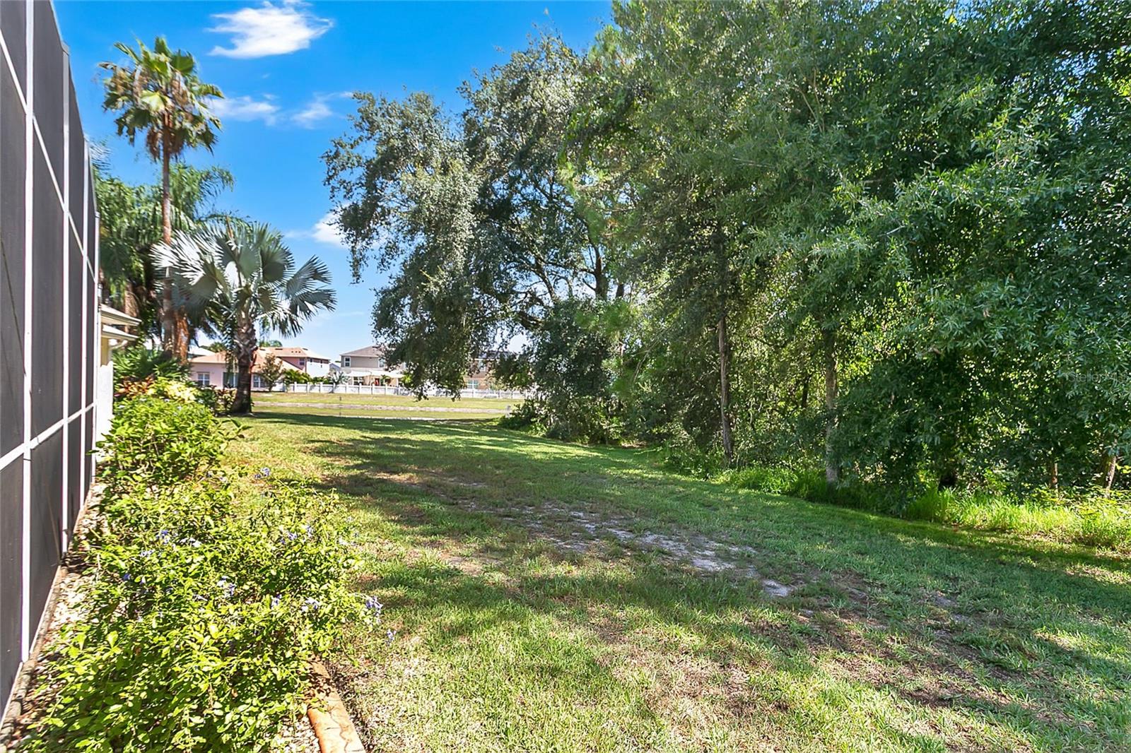 Image 26 of 36 For 16721 Culloden Court