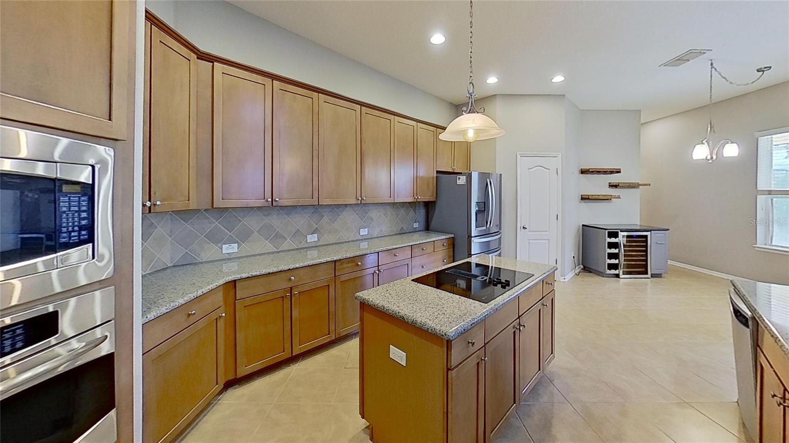 Image 19 of 63 For 1001 Harmony Lane