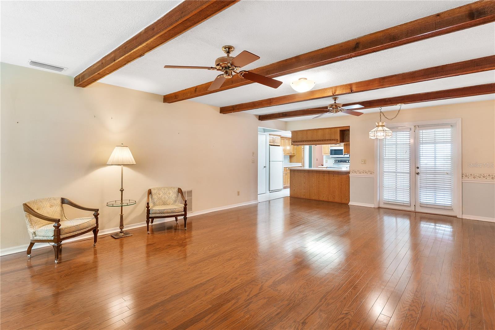 Image 16 of 42 For 2209 Dogwood Circle