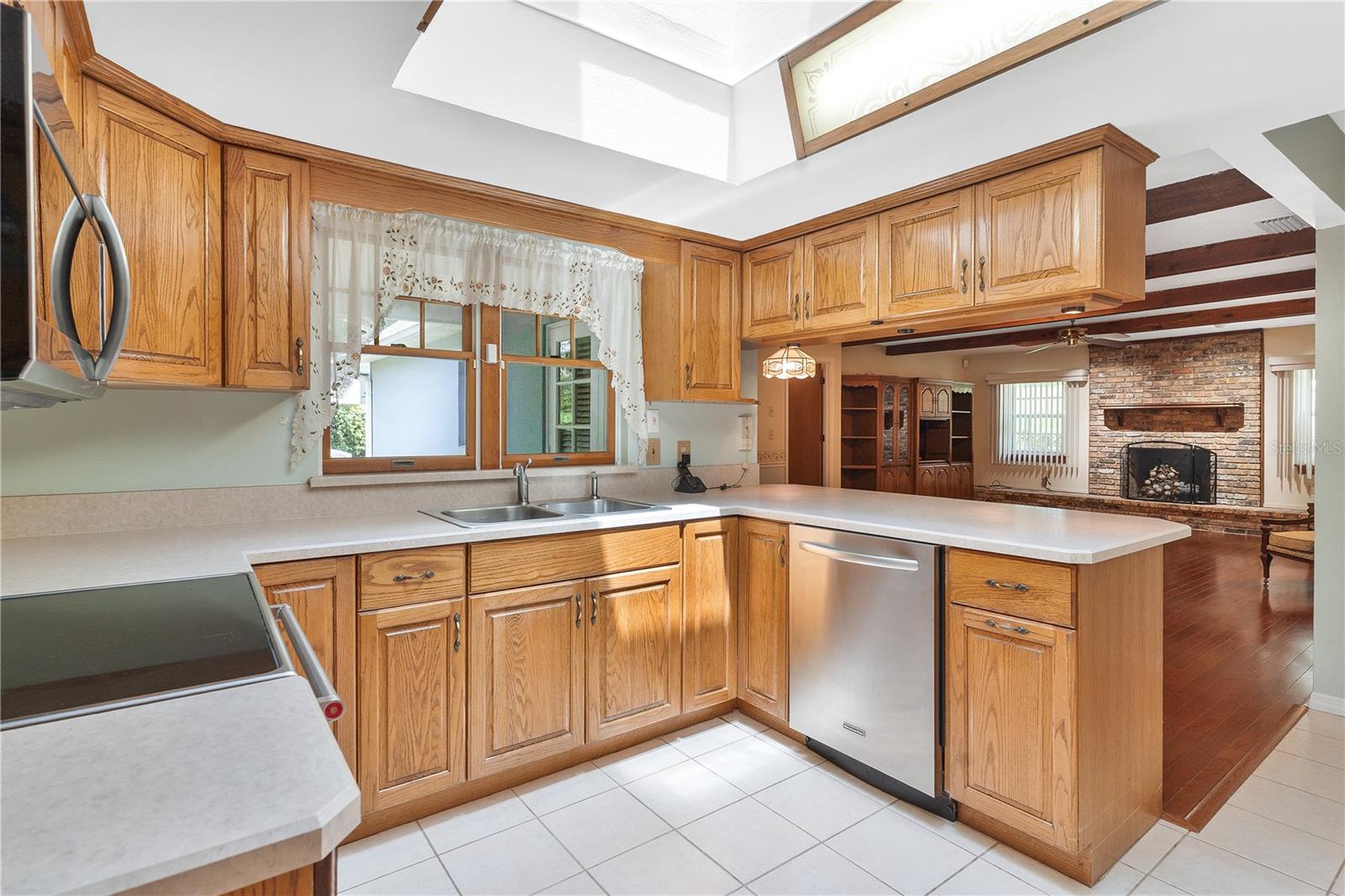 Image 19 of 42 For 2209 Dogwood Circle