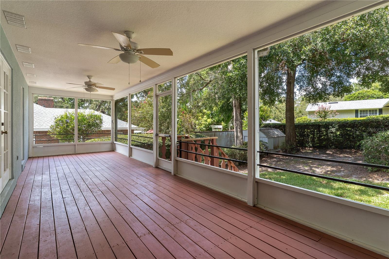 Image 35 of 42 For 2209 Dogwood Circle