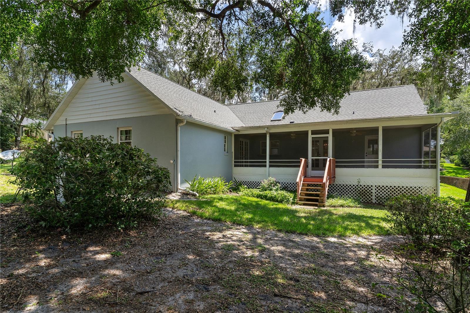 Image 37 of 42 For 2209 Dogwood Circle
