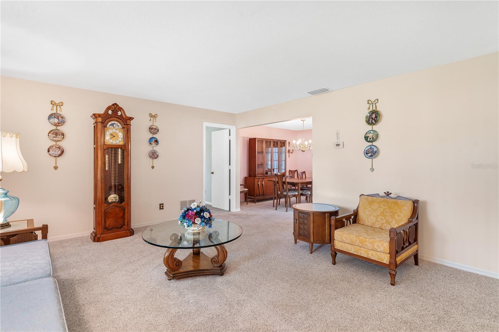 Image 8 of 42 For 2209 Dogwood Circle