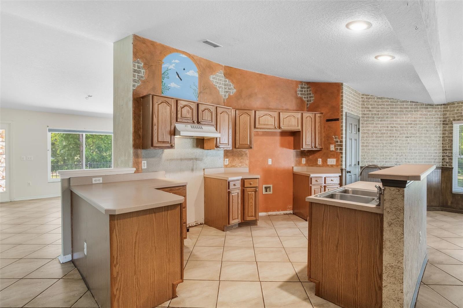 Image 10 of 24 For 44044 East Road
