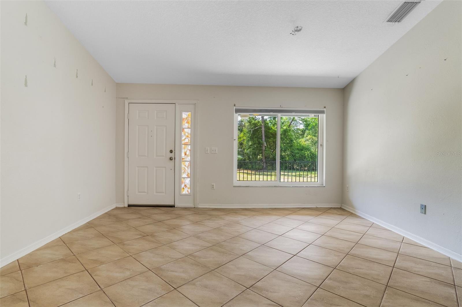 Image 2 of 24 For 44044 East Road
