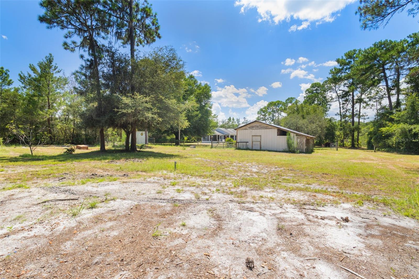 Image 20 of 24 For 44044 East Road