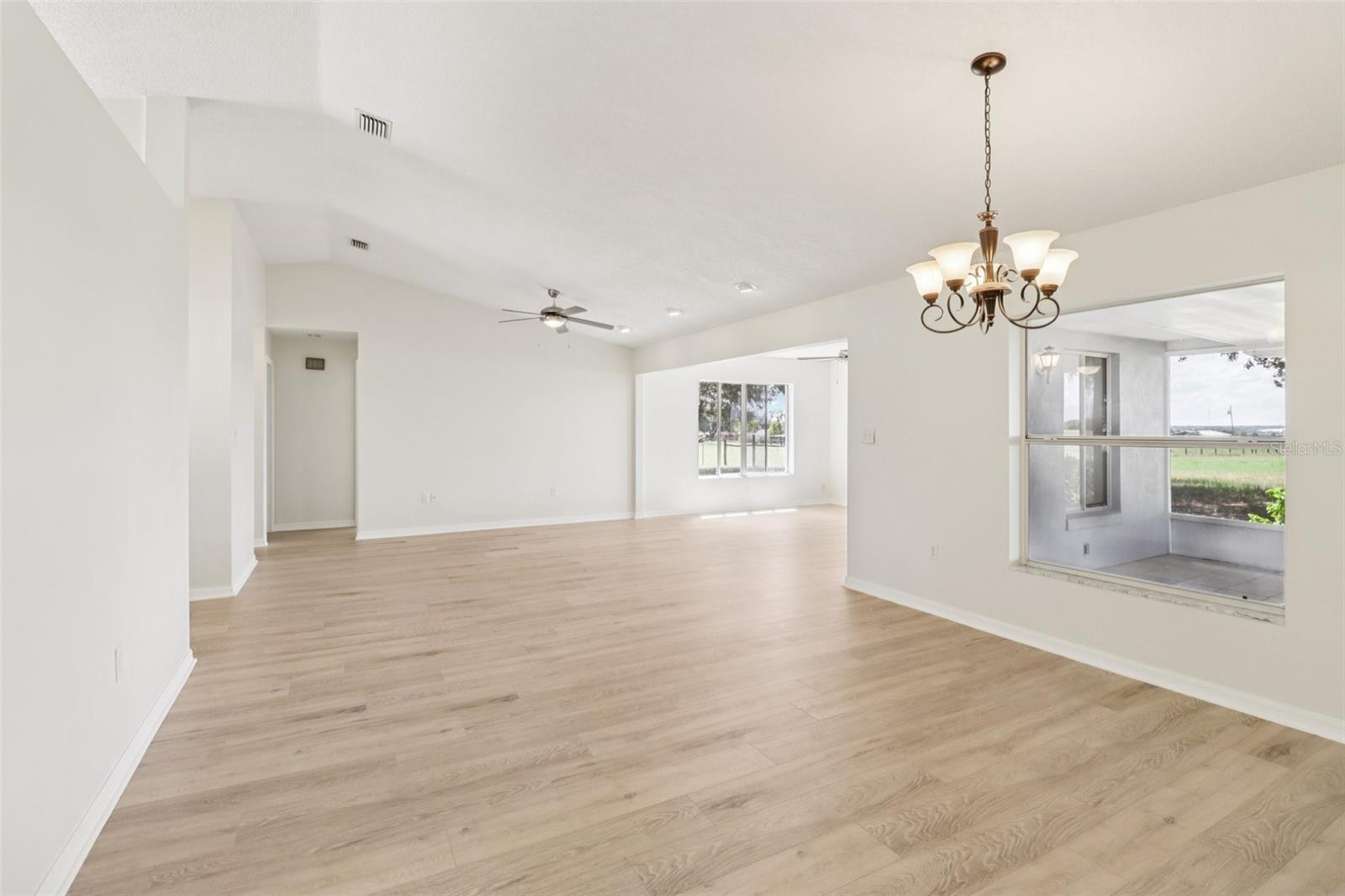 Image 11 of 38 For 37149 Sandy Lane