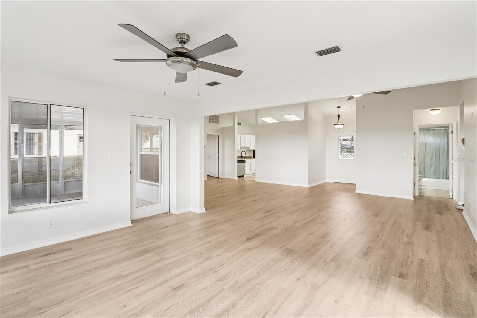 Image 17 of 38 For 37149 Sandy Lane