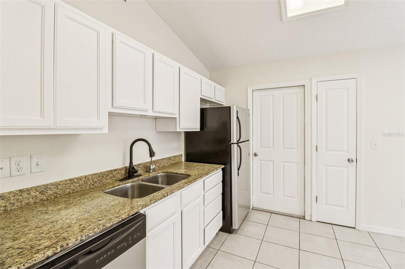 Image 24 of 38 For 37149 Sandy Lane