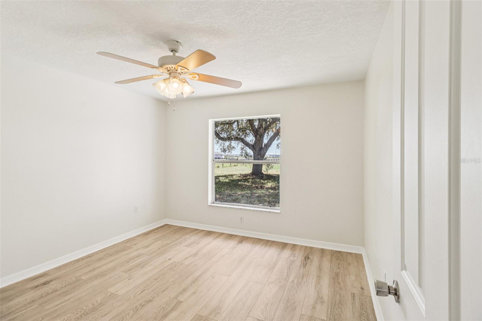 Image 28 of 38 For 37149 Sandy Lane