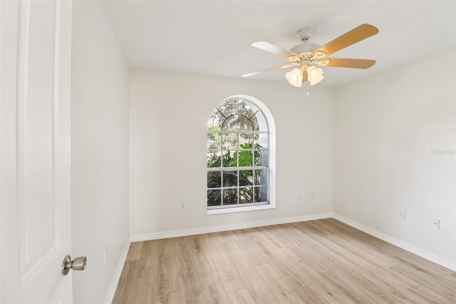 Image 30 of 38 For 37149 Sandy Lane