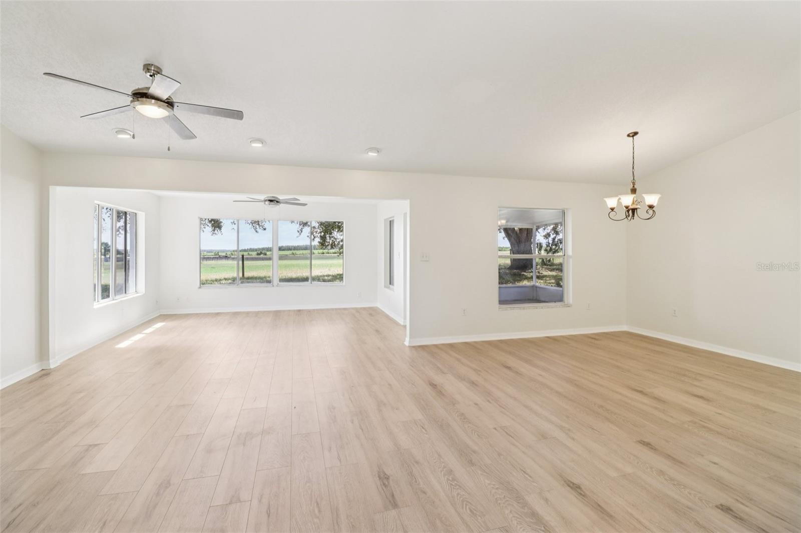 Image 6 of 38 For 37149 Sandy Lane