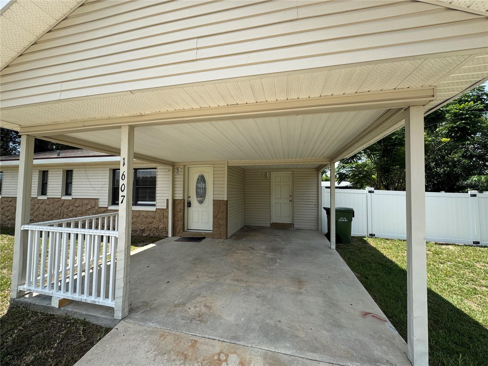 Image 2 of 19 For 1607 Stafford Road