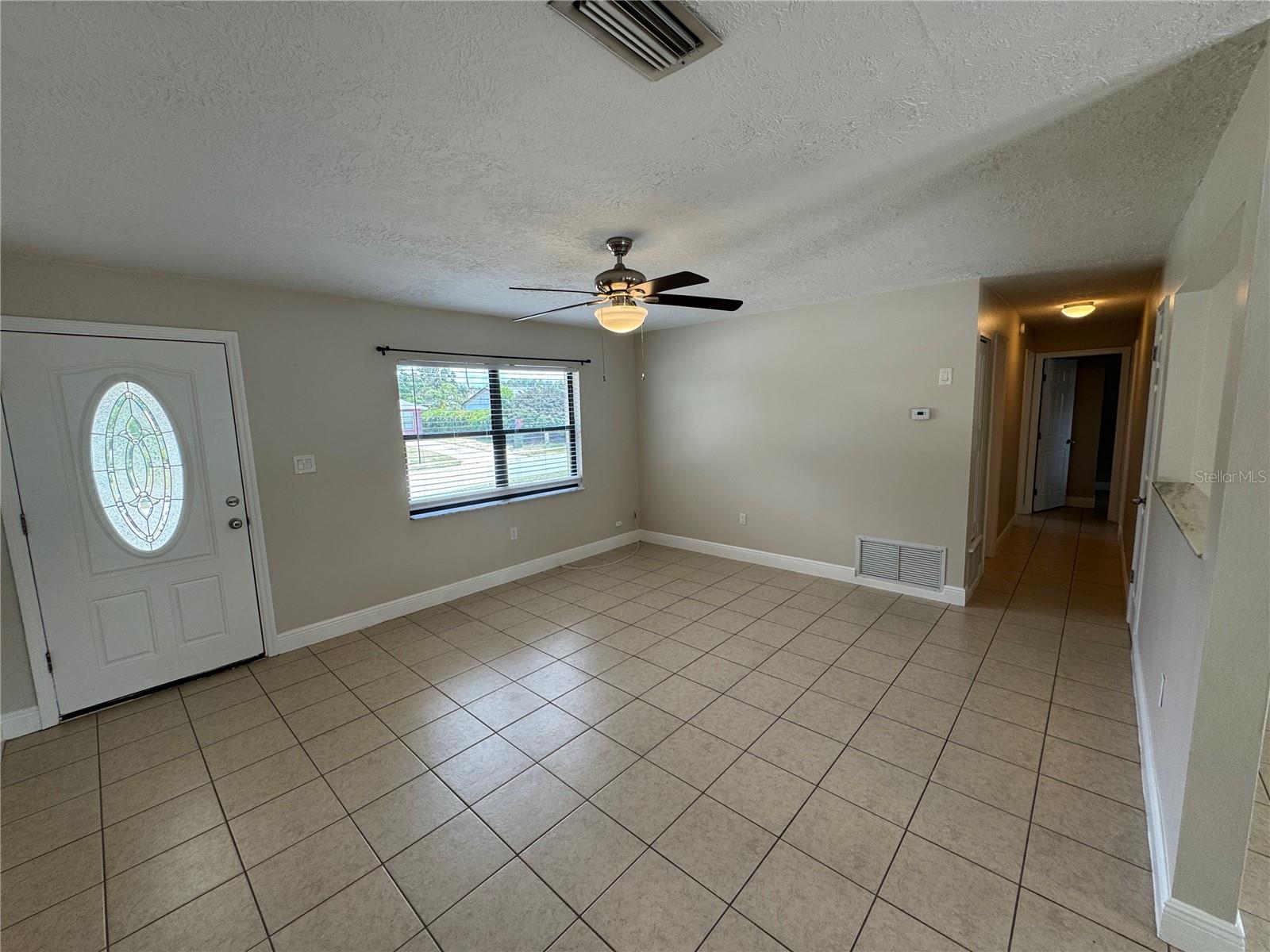 Image 4 of 19 For 1607 Stafford Road