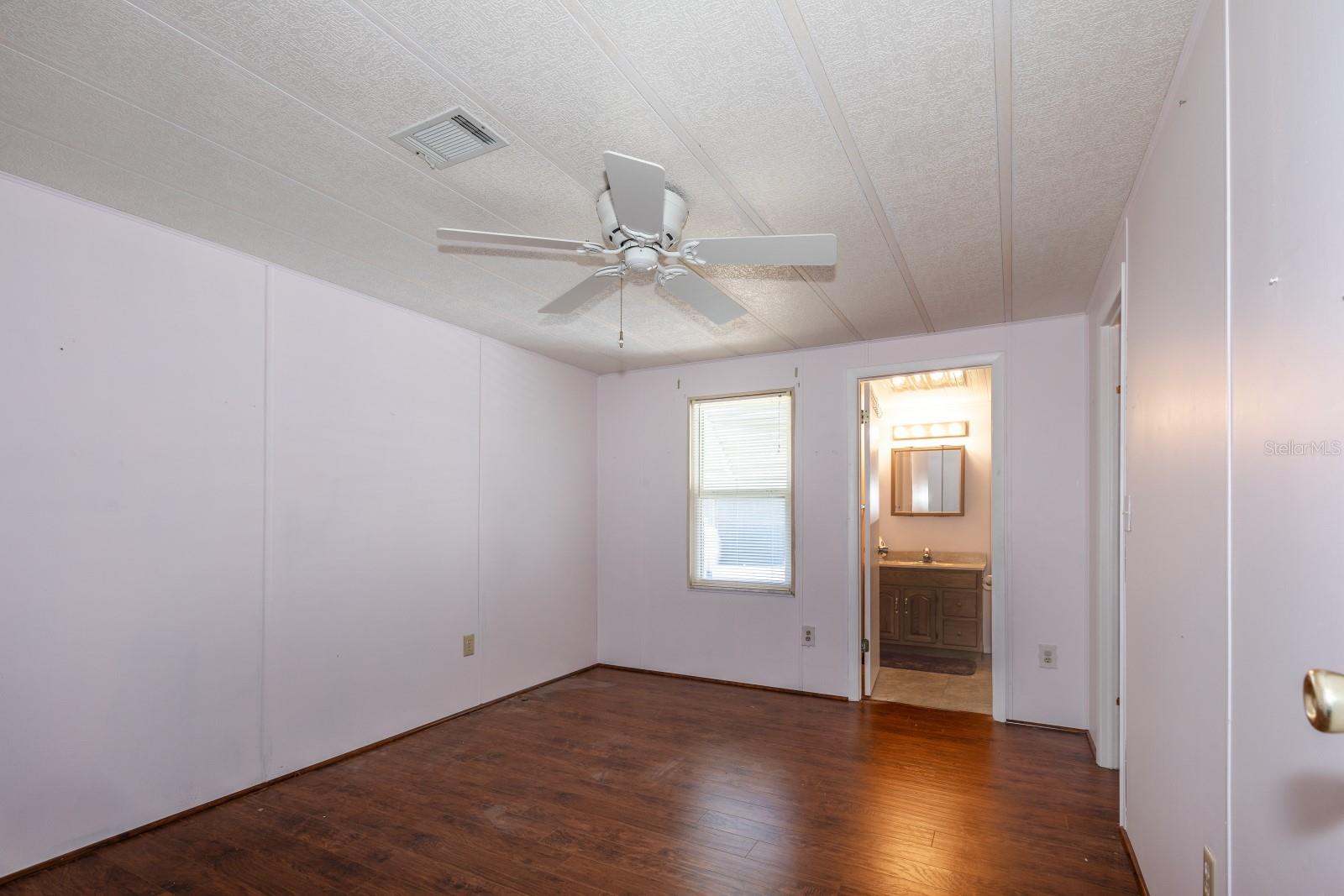 Image 7 of 19 For 1543 Apache Circle