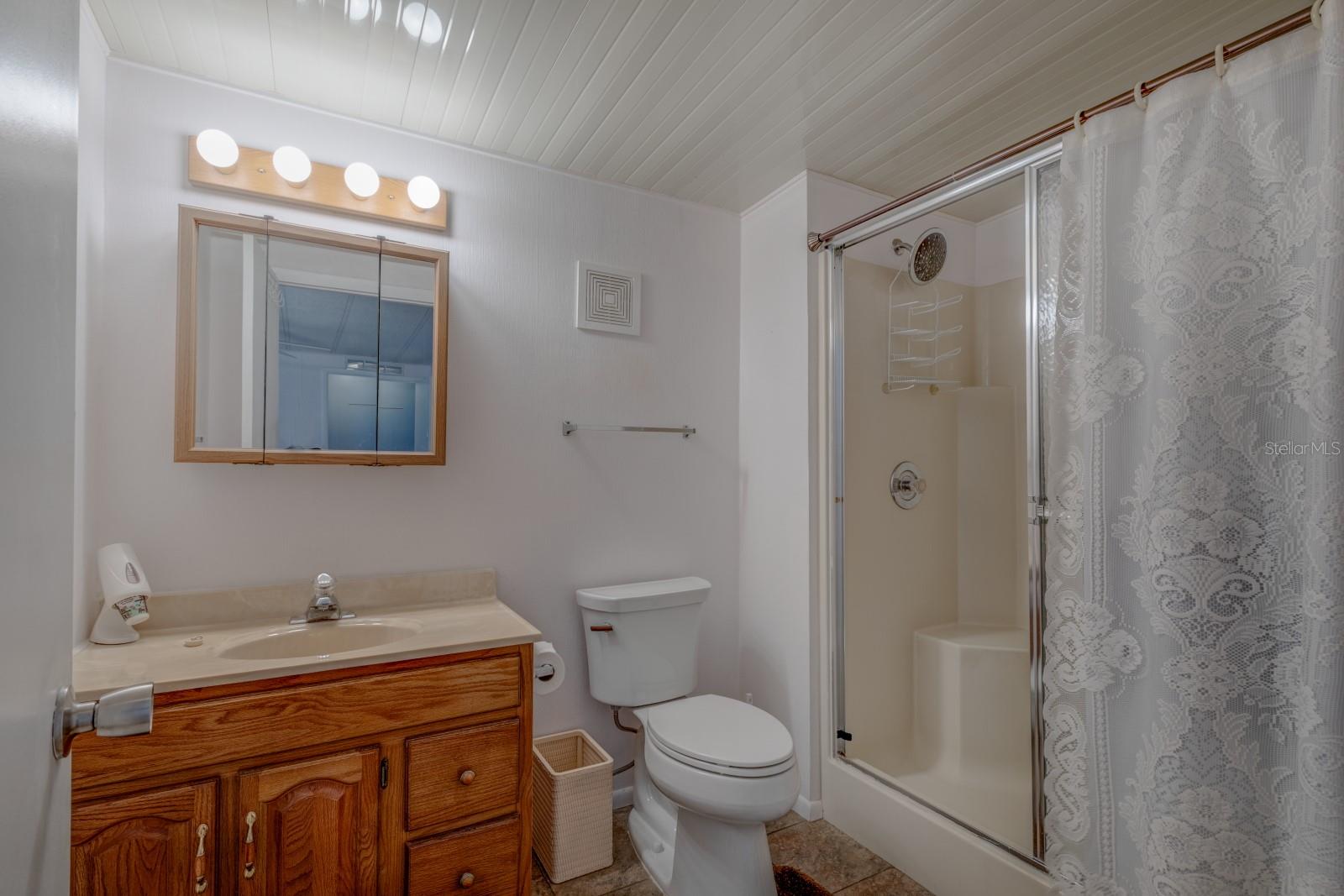 Image 8 of 19 For 1543 Apache Circle