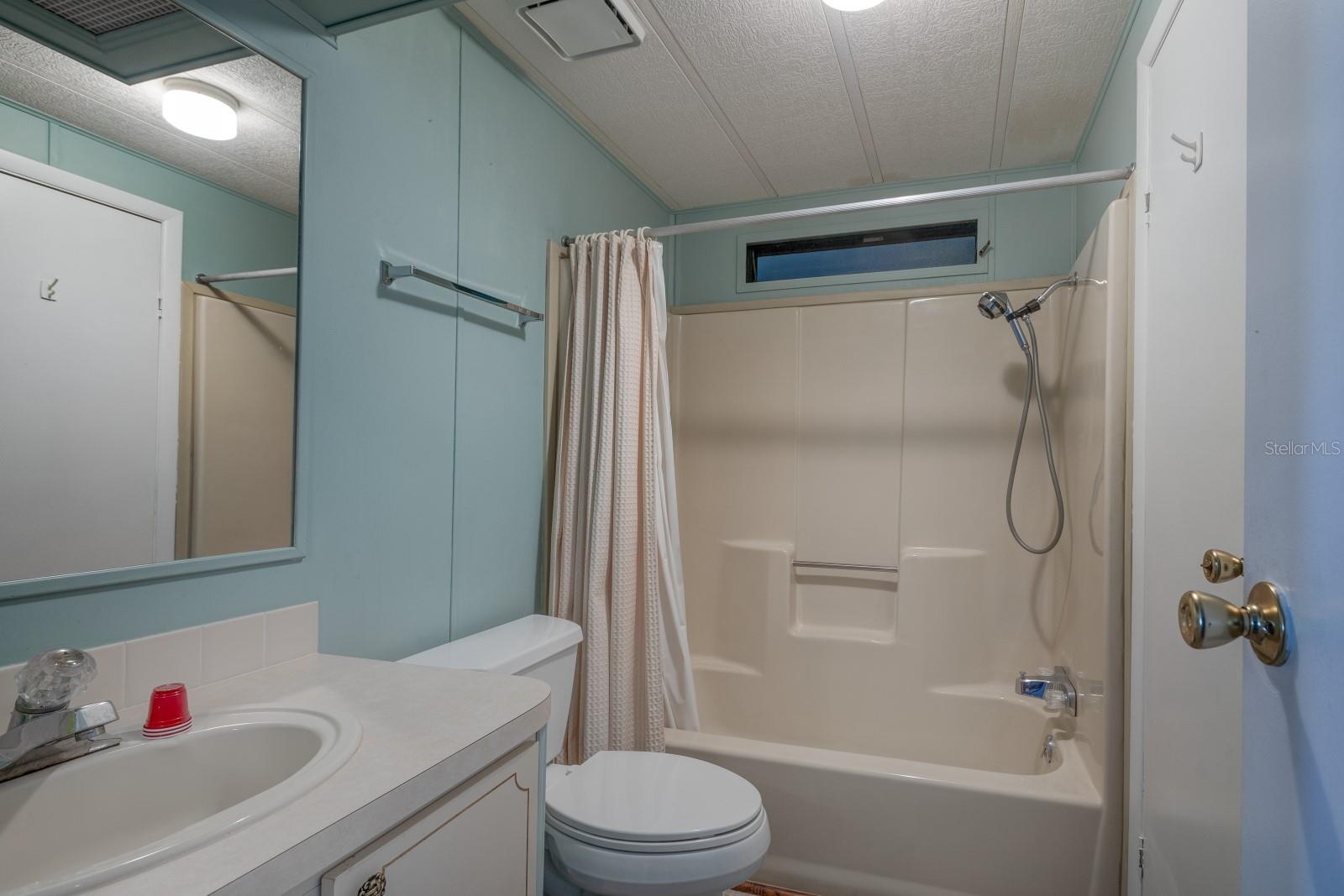 Image 9 of 19 For 1543 Apache Circle
