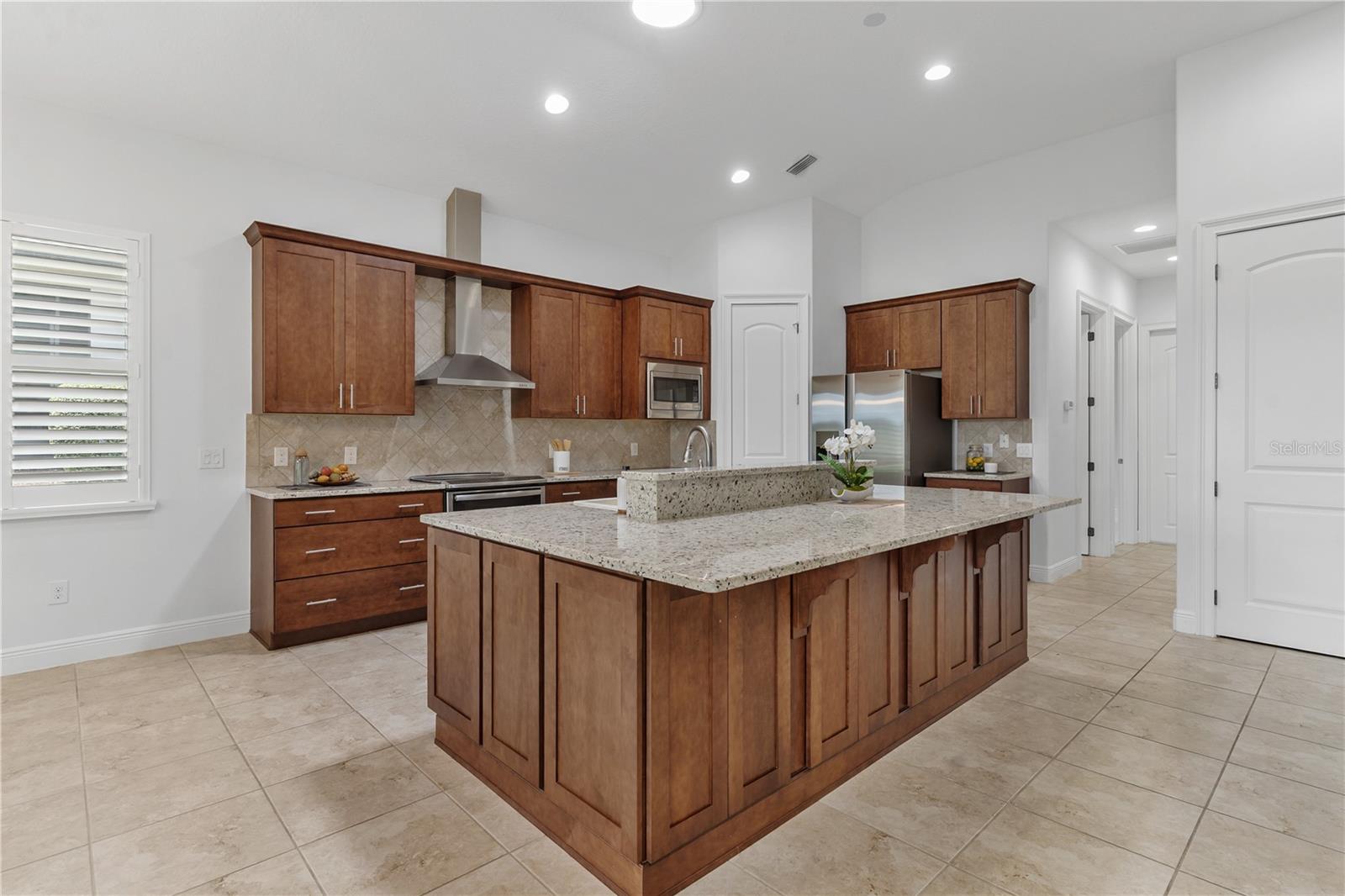 Image 17 of 54 For 5312 Meadow Hill Loop