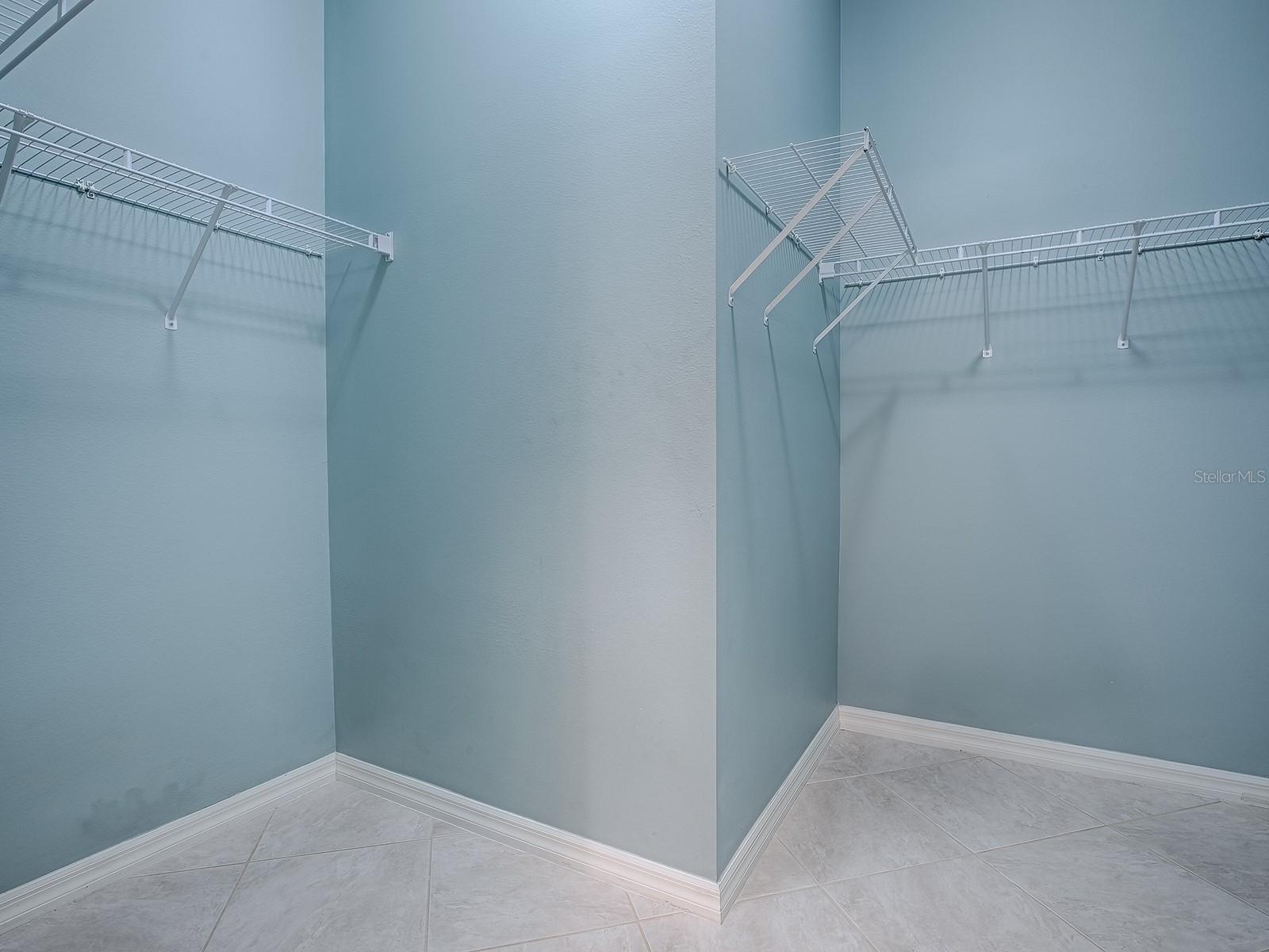 Image 31 of 59 For 16822 80th Bellavista Circle