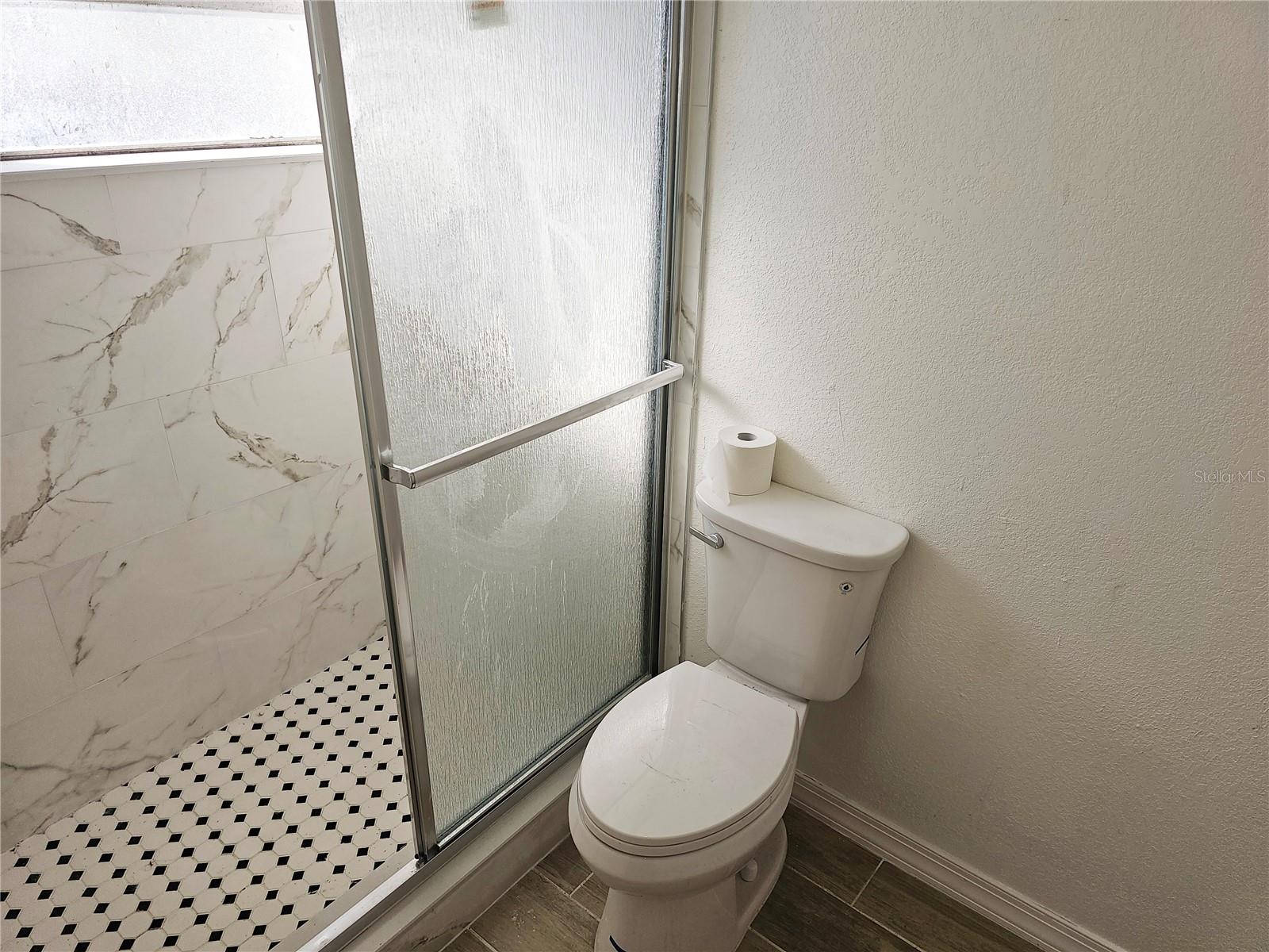 Image 10 of 20 For 301 Clark Street