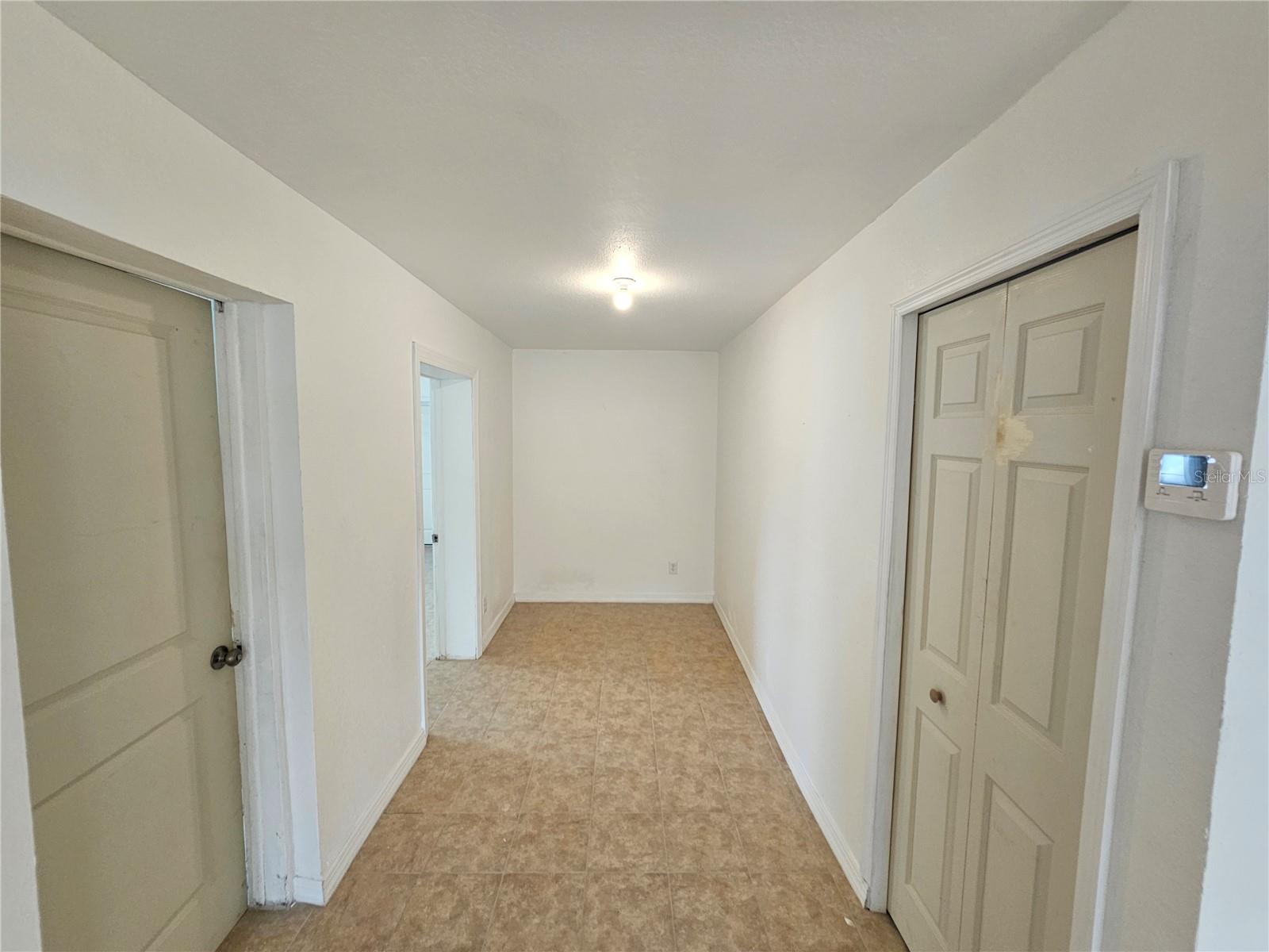Image 19 of 20 For 301 Clark Street