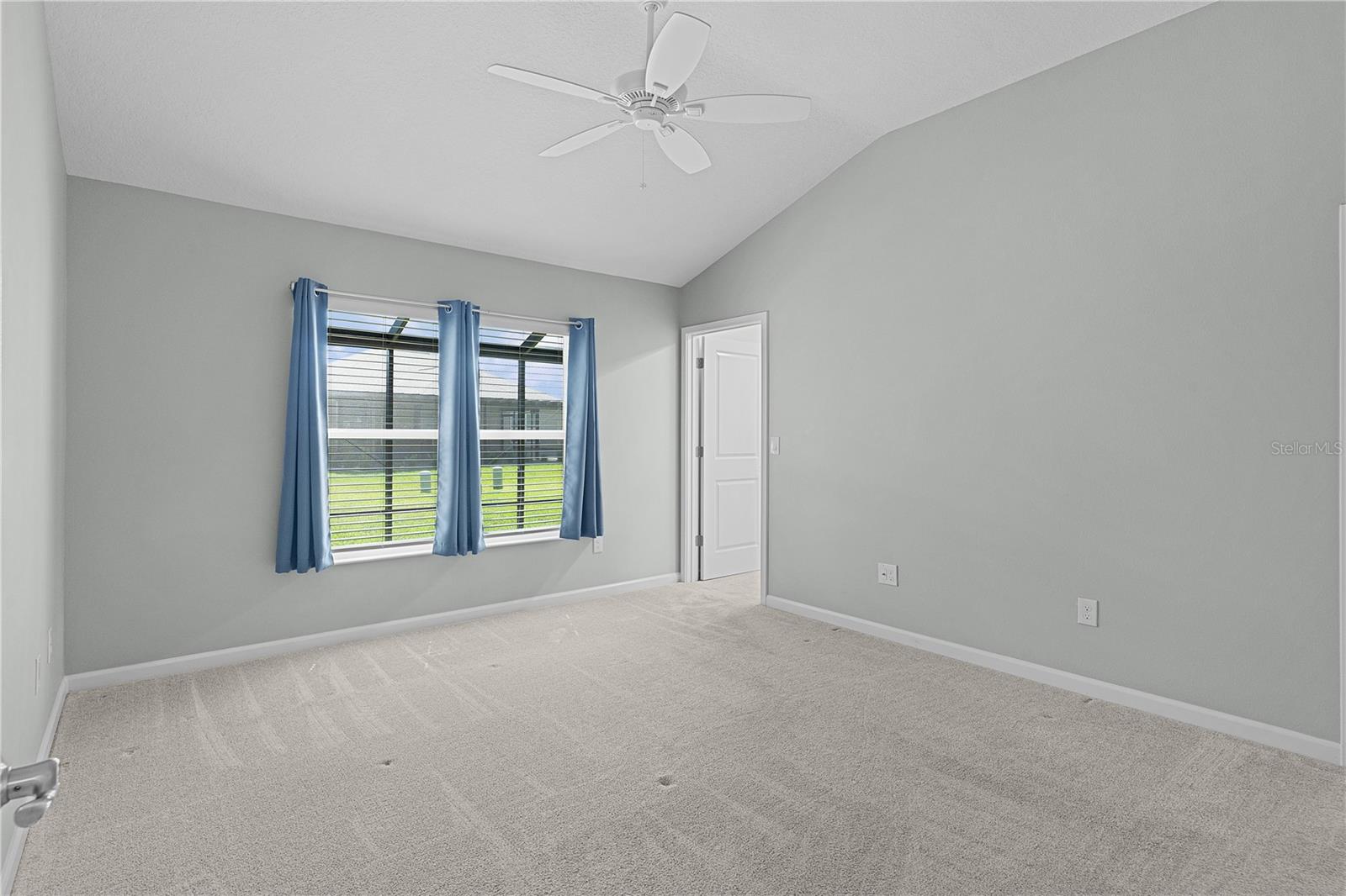Image 15 of 52 For 5081 Francis Loop