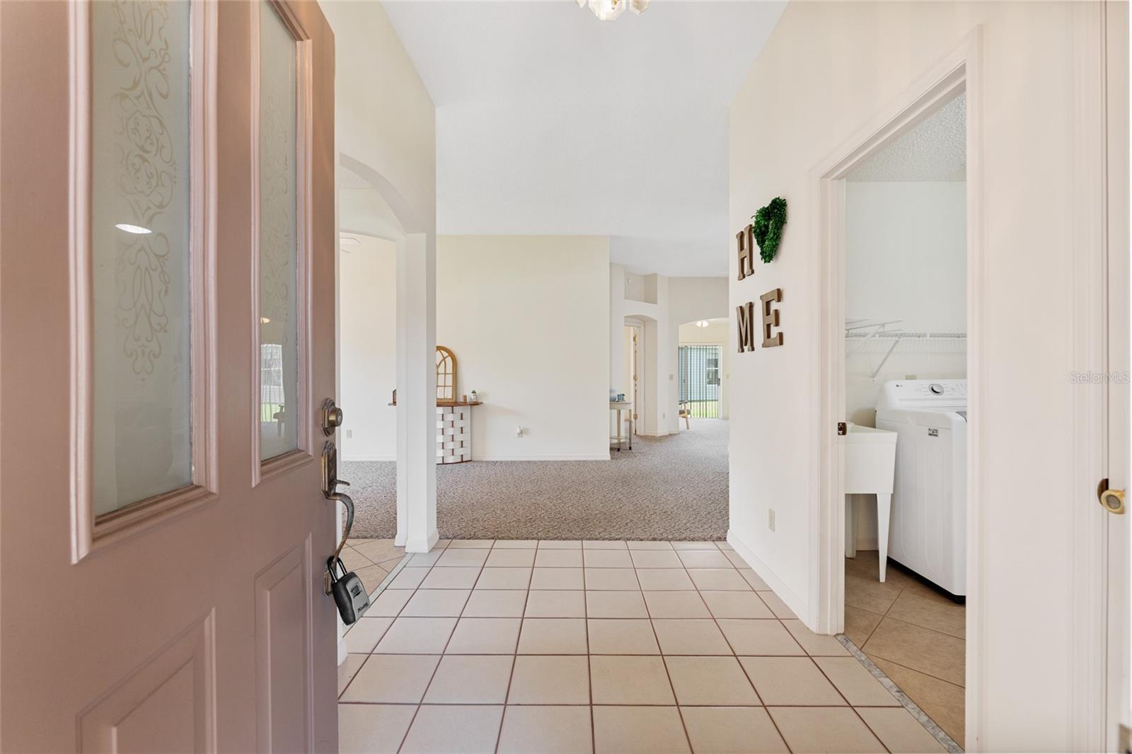 Image 12 of 76 For 702 Melendez Way