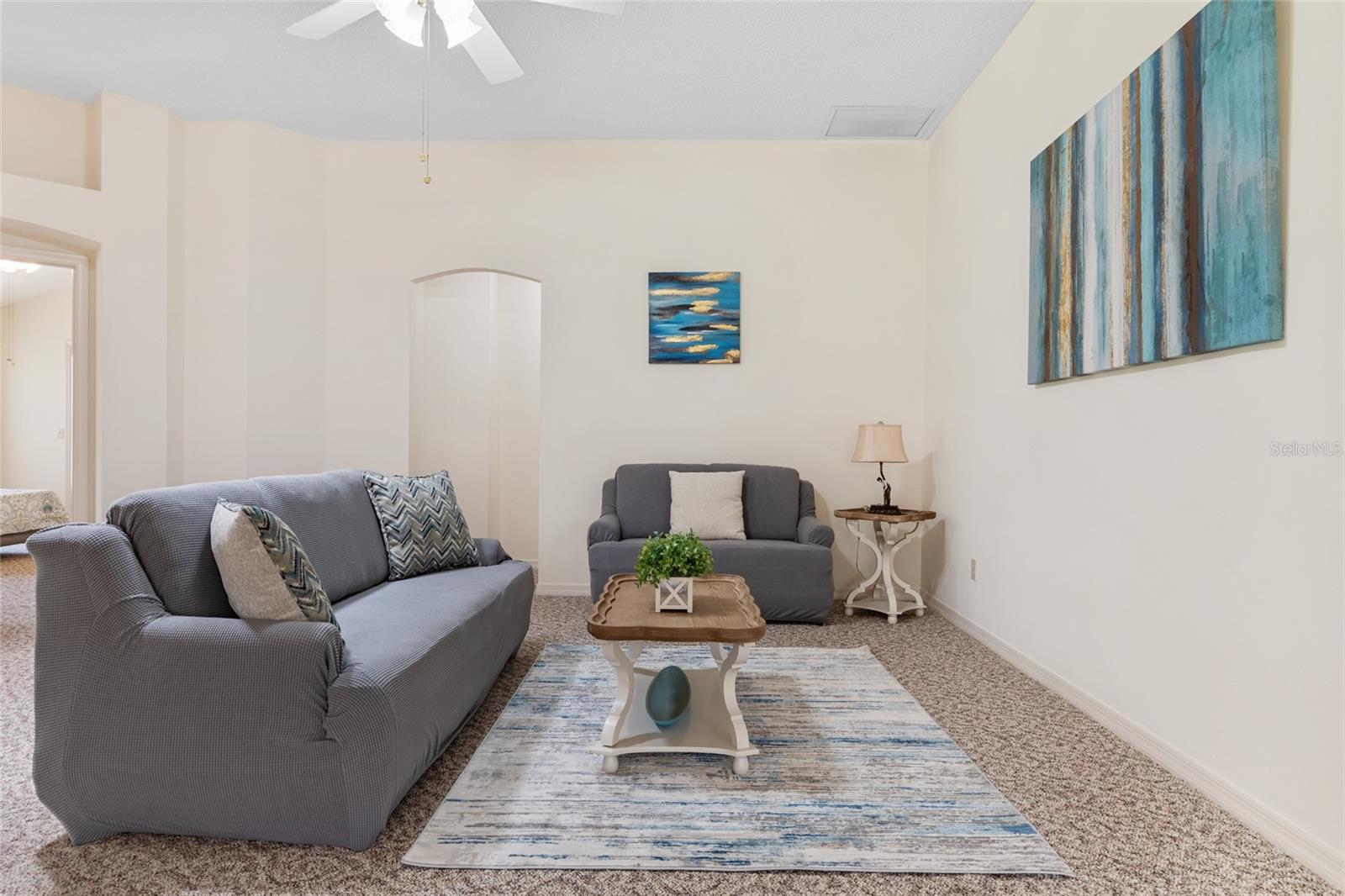 Image 26 of 76 For 702 Melendez Way