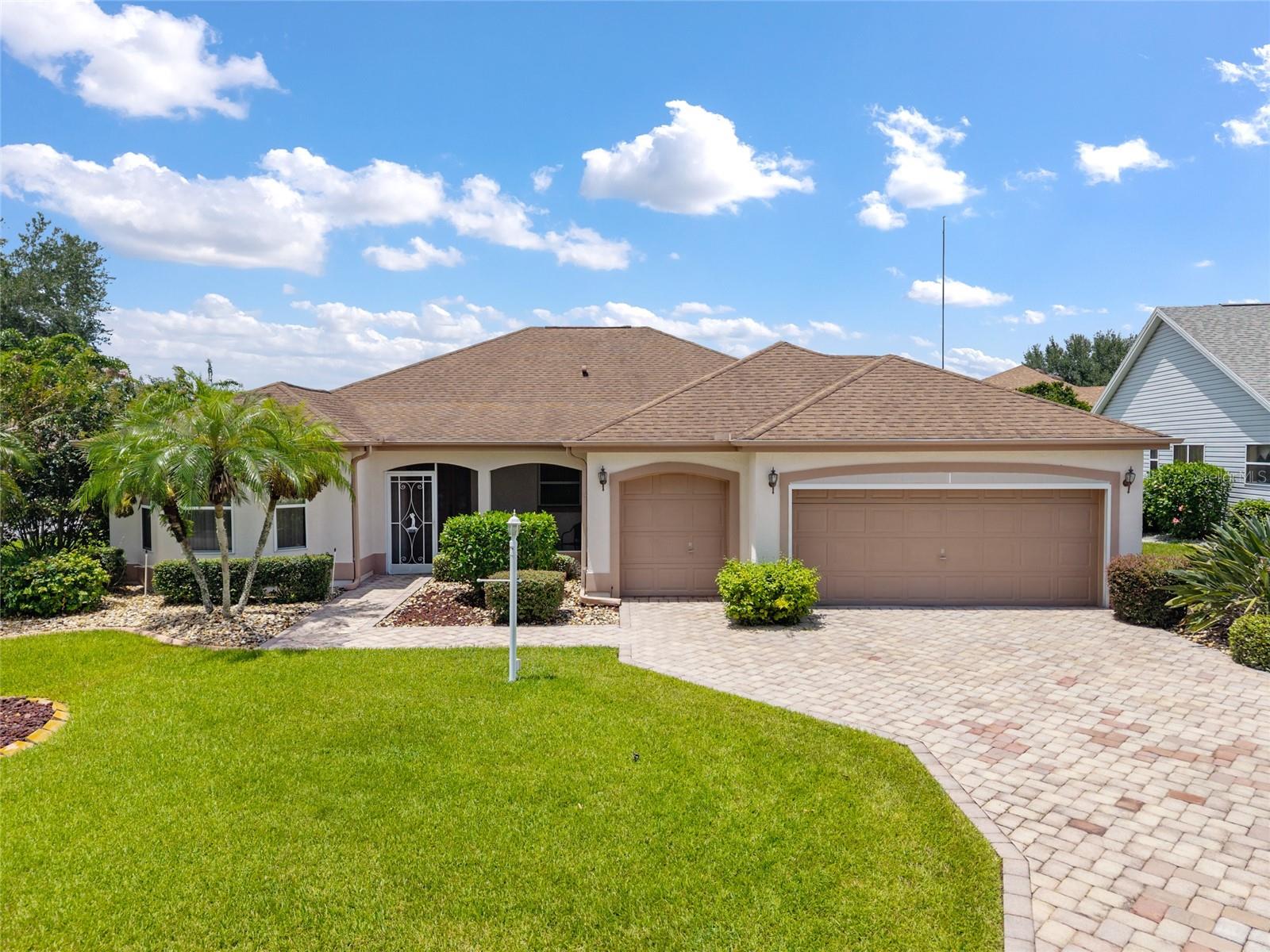 Image 3 of 76 For 702 Melendez Way