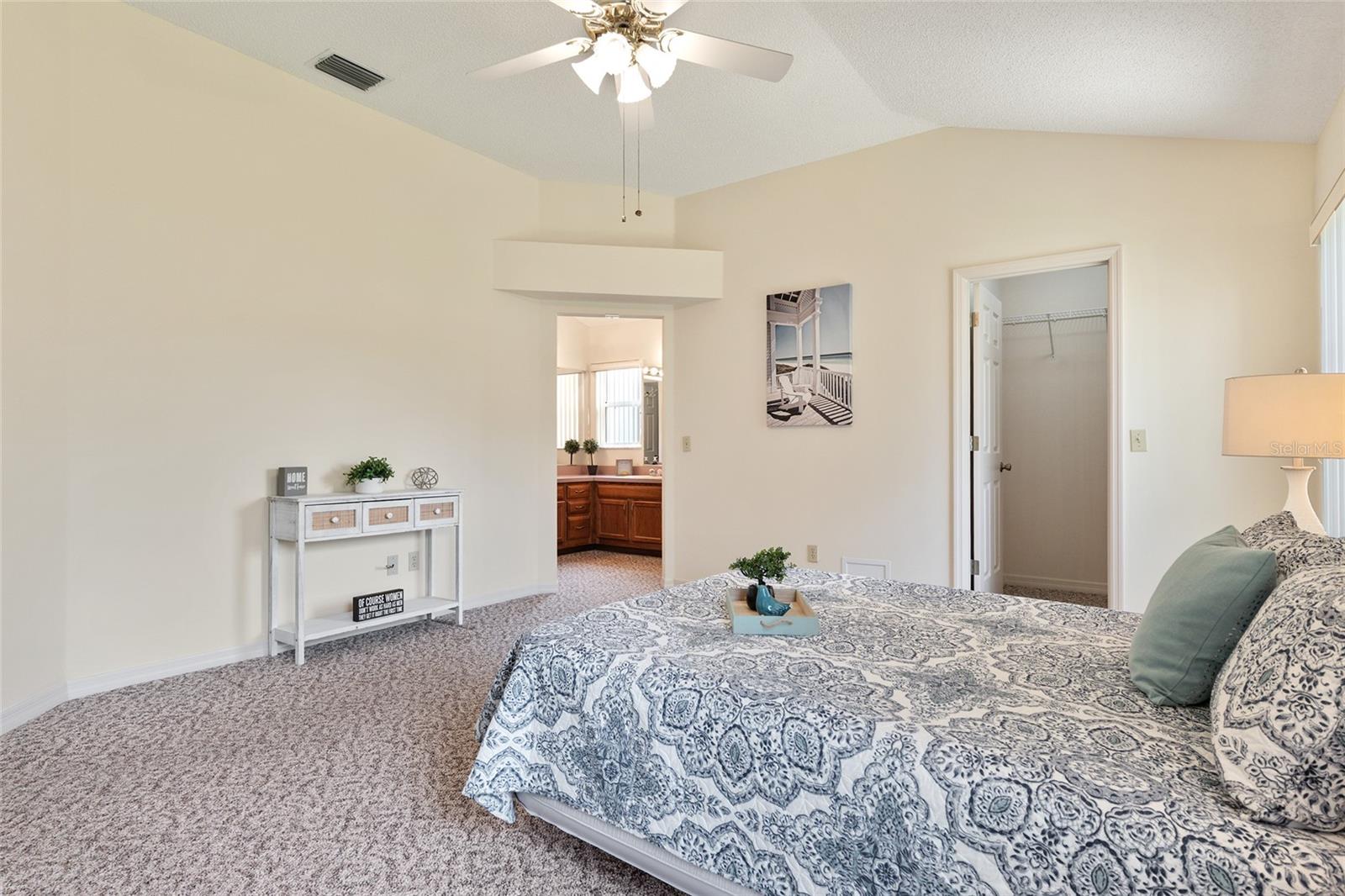 Image 30 of 76 For 702 Melendez Way