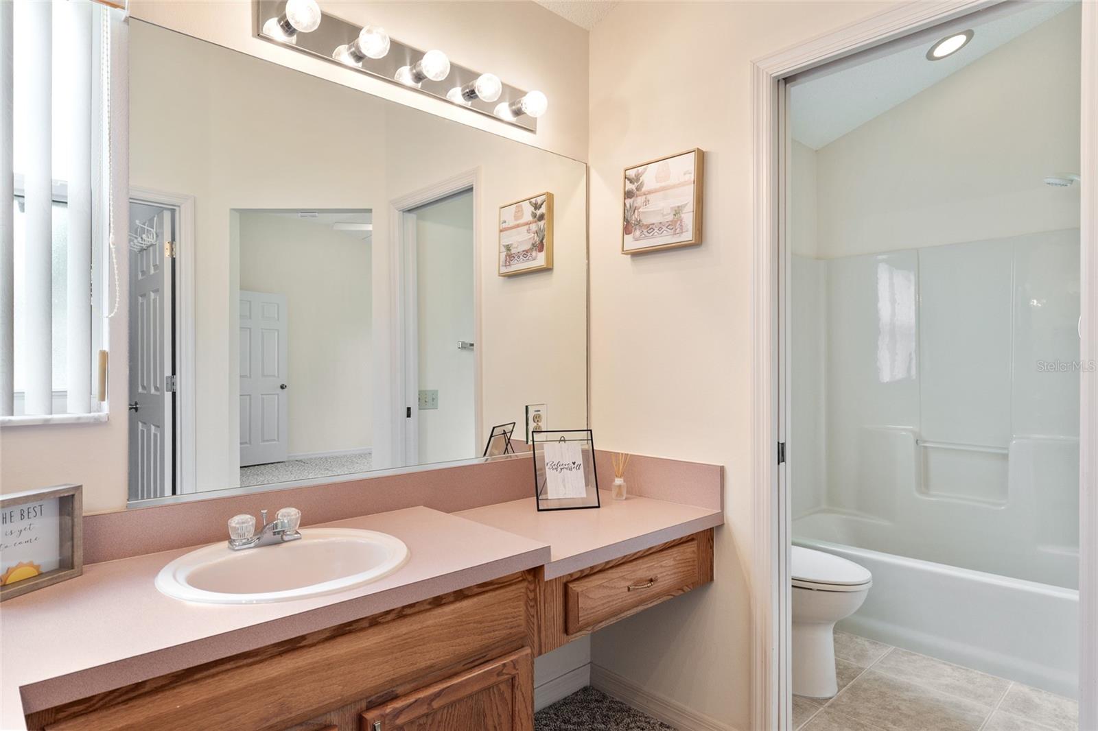 Image 34 of 76 For 702 Melendez Way