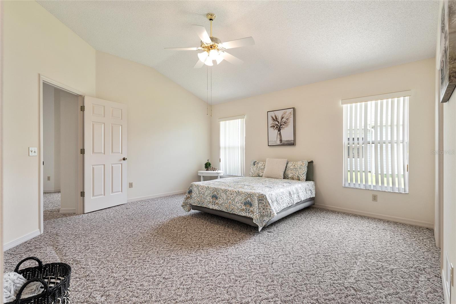 Image 52 of 76 For 702 Melendez Way