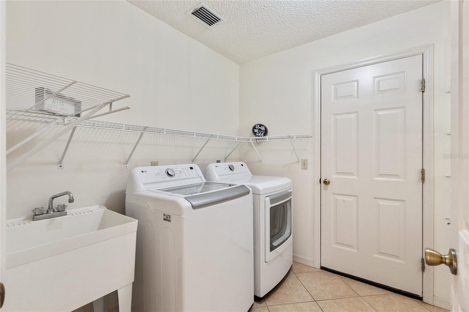 Image 61 of 76 For 702 Melendez Way